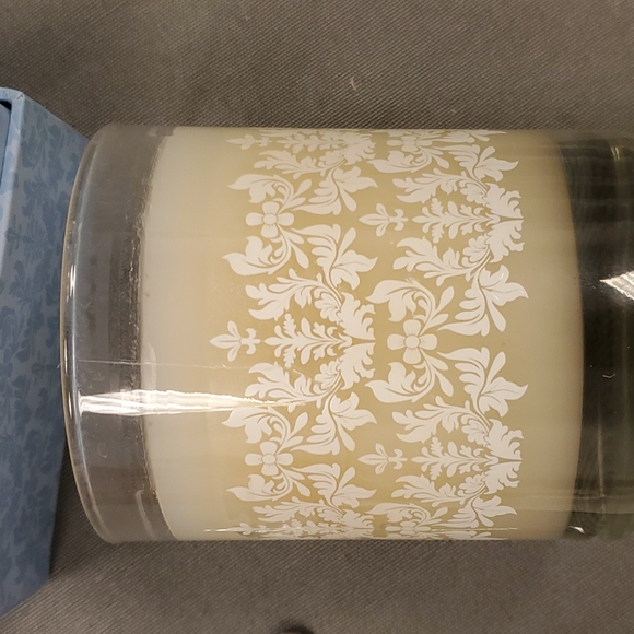 AMBER & VINTAGE BOUQUET gift box from Gold Canyon 8.5 oz 2wick candle - Picture 6 of 8